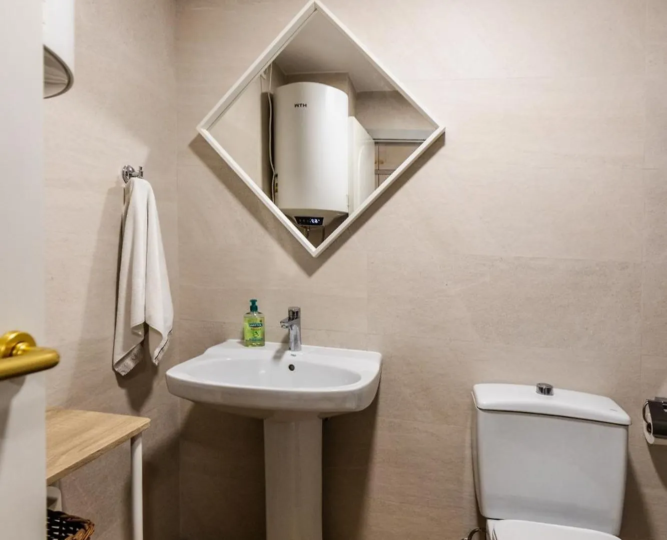 Apartamento Cenes de la vega 10 mi del Centro de Granada purificador de aire