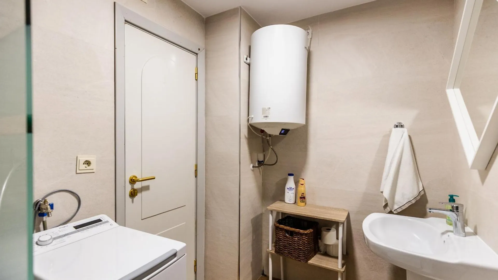 Apartamento Cenes de la vega 10 mi del Centro de Granada purificador de aire España